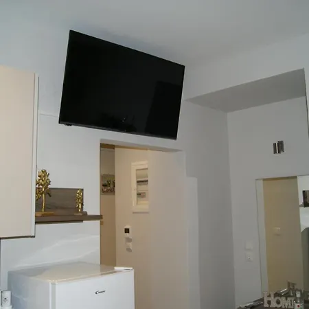 City Room Apartman Vólosz